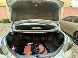 Toyota Camry SE V6 4dr Sedan (3.5L 6cyl 6AM) 2008 Blue