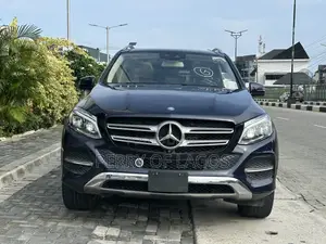 Mercedes-Benz GLE-Class 2017 Blue