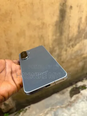 Samsung Galaxy A56 256 GB Gray