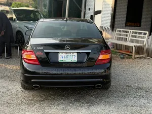Mercedes-Benz C300 Luxury 4Matic Sedan AWD (3.0L 6cyl 7A) 2010 Black