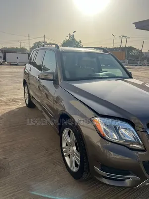 Mercedes-Benz GLK-Class Base GLK 350 4dr 4x2 (3.5L 6cyl 7A) 2015 Brown