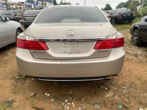 Honda Accord 2013 Gold