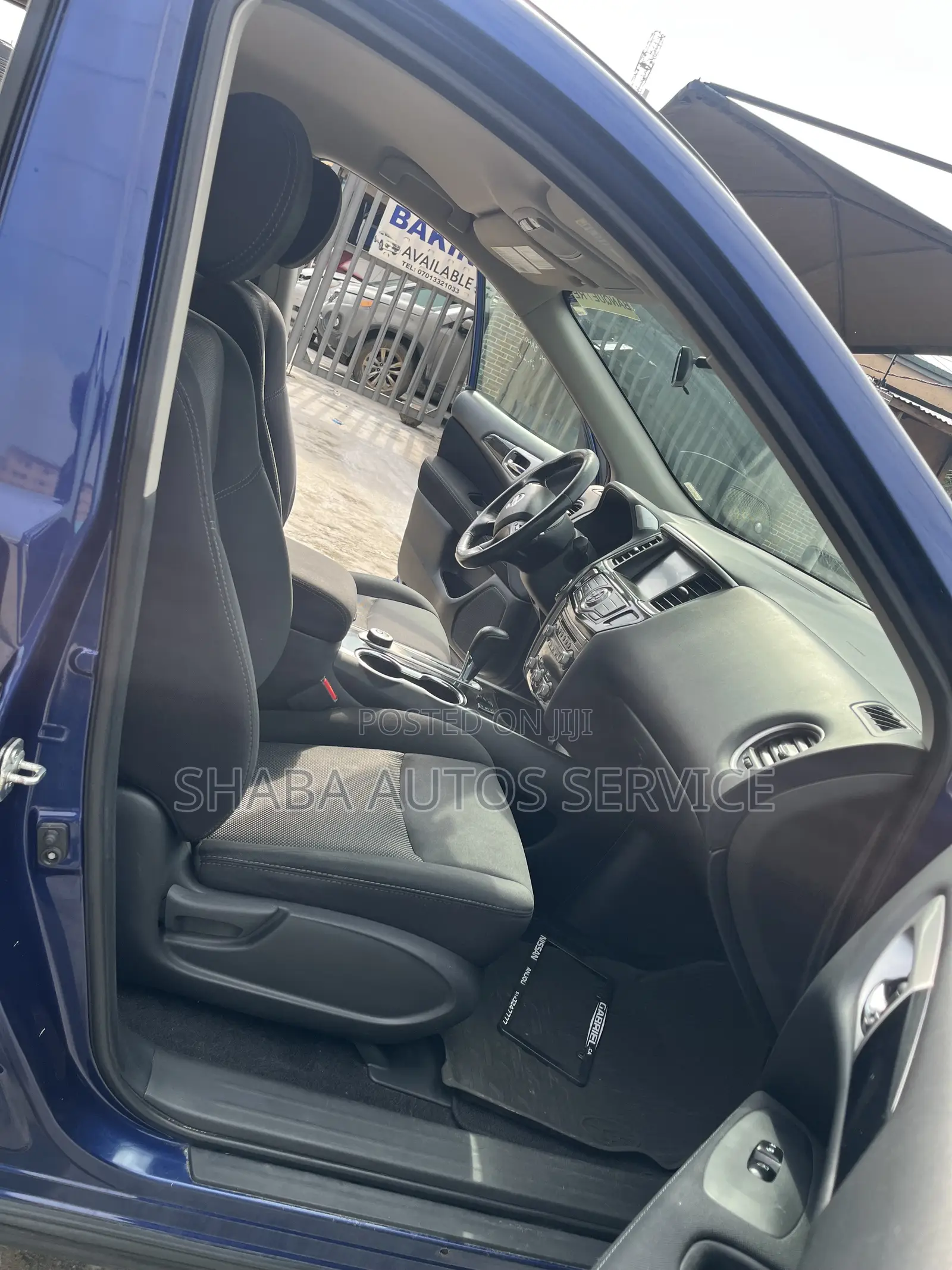 Nissan Pathfinder 2017 Blue