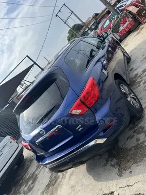 Nissan Pathfinder 2017 Blue