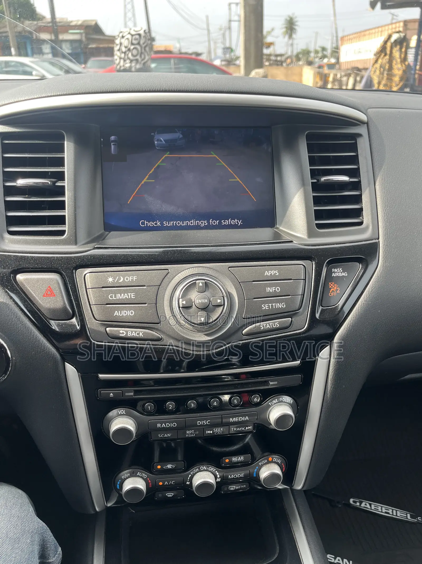 Nissan Pathfinder 2017 Blue
