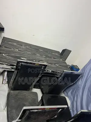 Marble Dinning Table Set