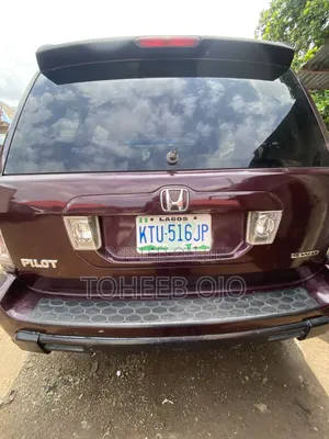 Honda Pilot 2006 Red
