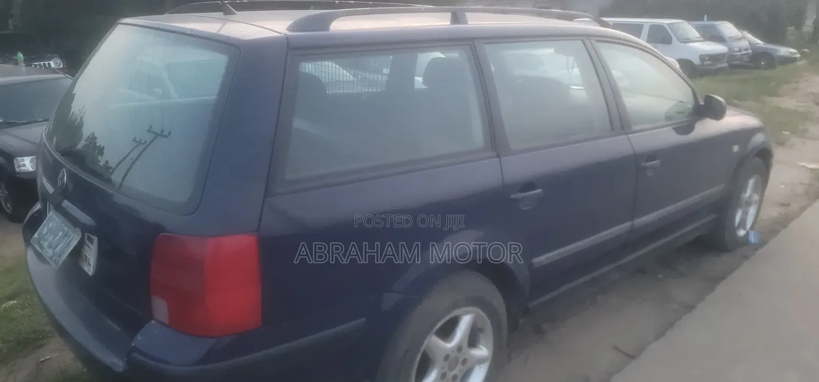Volkswagen Passat 2004 Blue