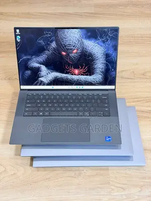 Laptop Dell Precision 5560 32GB Intel Core i7 SSD 1T