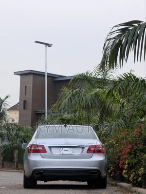 Mercedes-Benz E350 2011 Silver