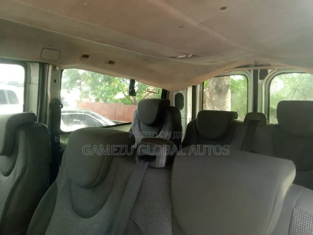 Peugeot Boxer 2010 Silver
