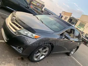 Toyota Venza Limited 2012 Gray