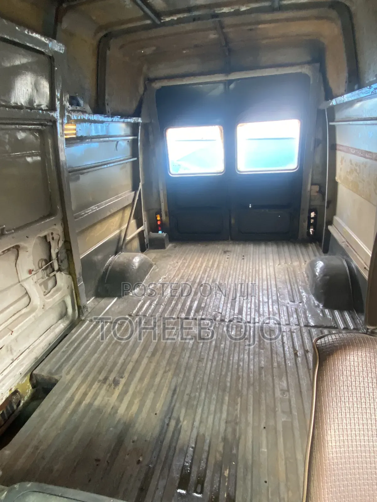 Volkswagen LT 1989 Yellow