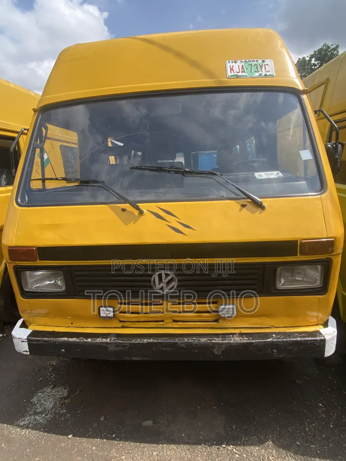 Volkswagen LT 1983 Yellow