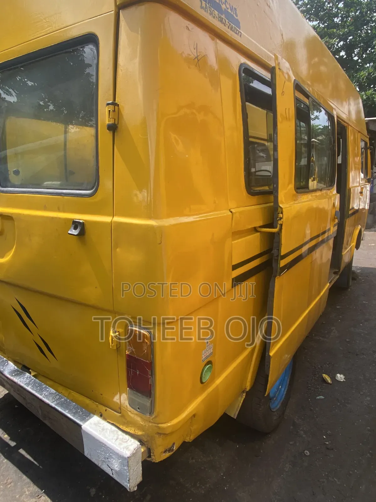 Volkswagen LT 1983 Yellow