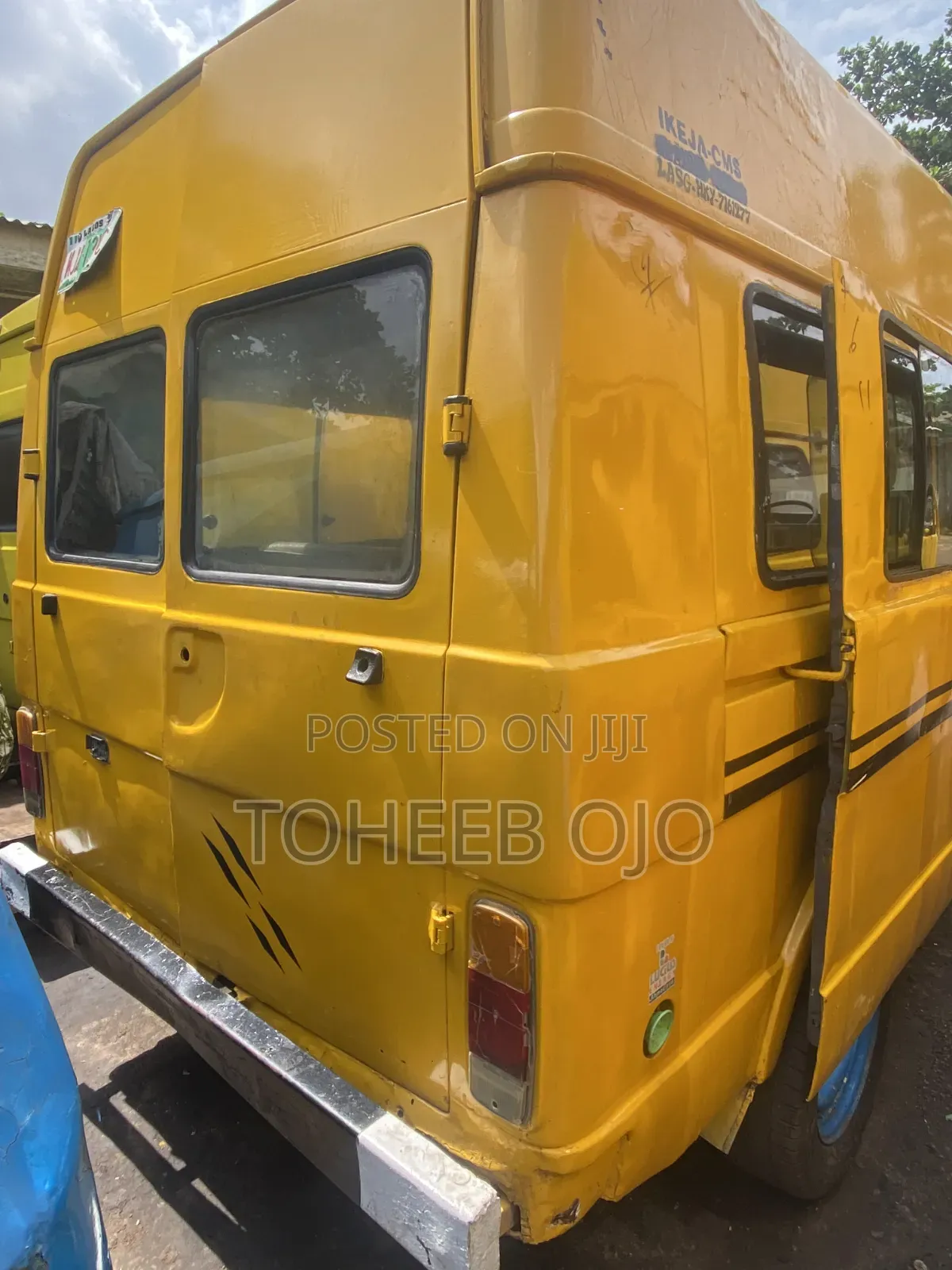 Volkswagen LT 1983 Yellow