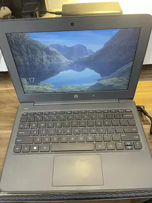 Laptop HP Stream 11 Pro G4 EE 8GB Intel SSD 60GB
