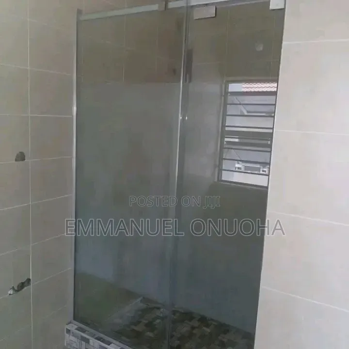 Premium Shower Suite