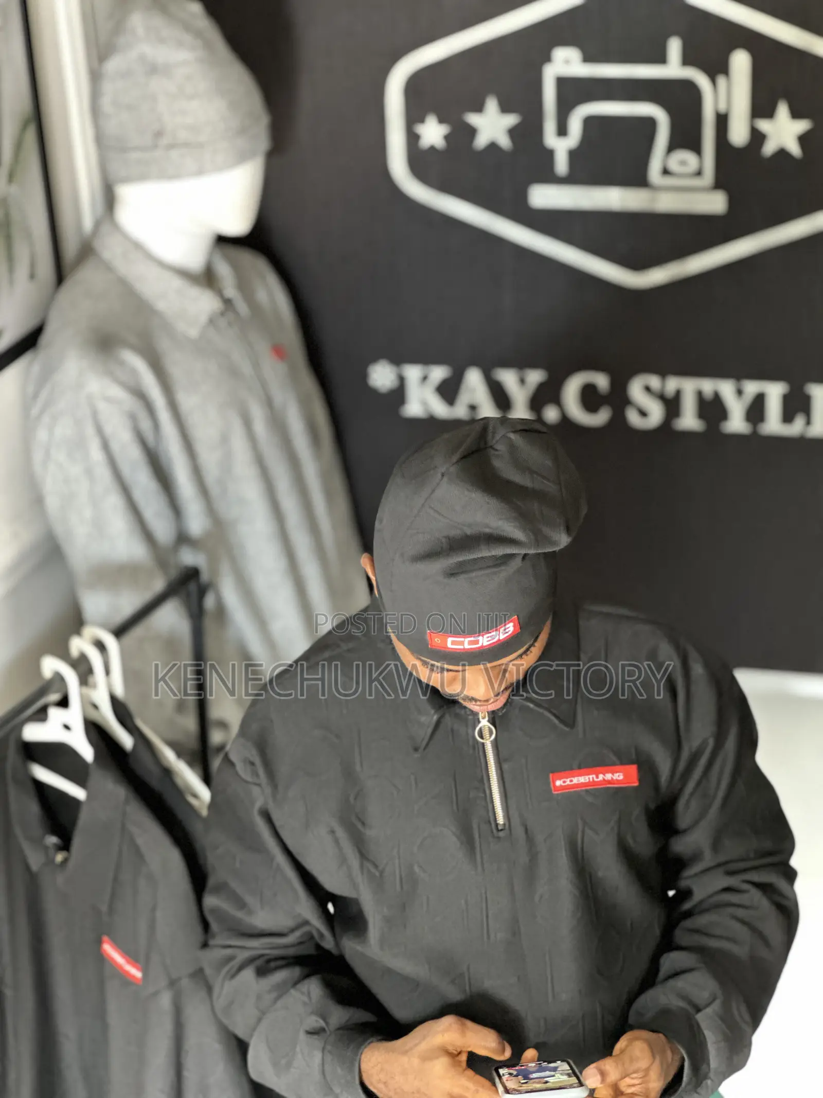 Zipper Sweater With Cap