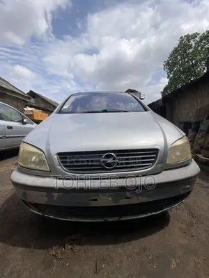 Opel Zafira 1996 Silver
