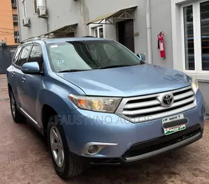 Toyota Highlander 2009 Blue