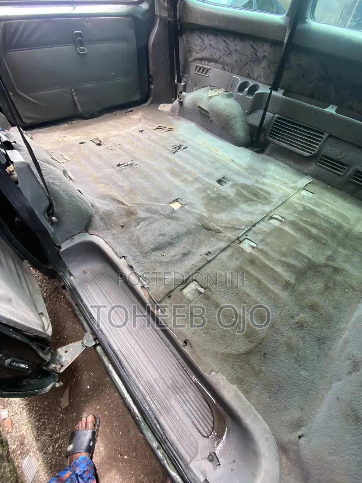 Nissan Serena 1995 Grey