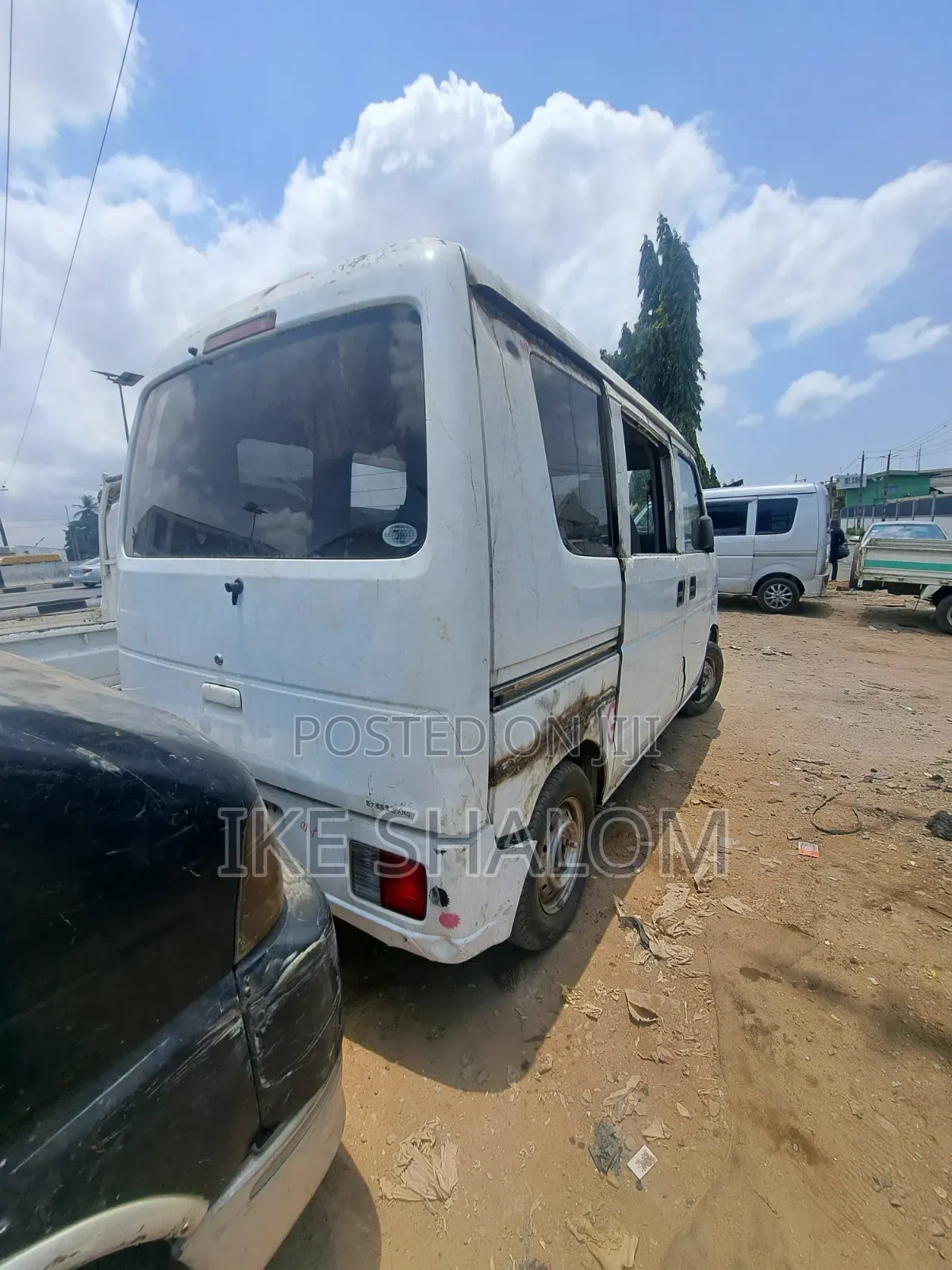 Suzuki Every 2012 White