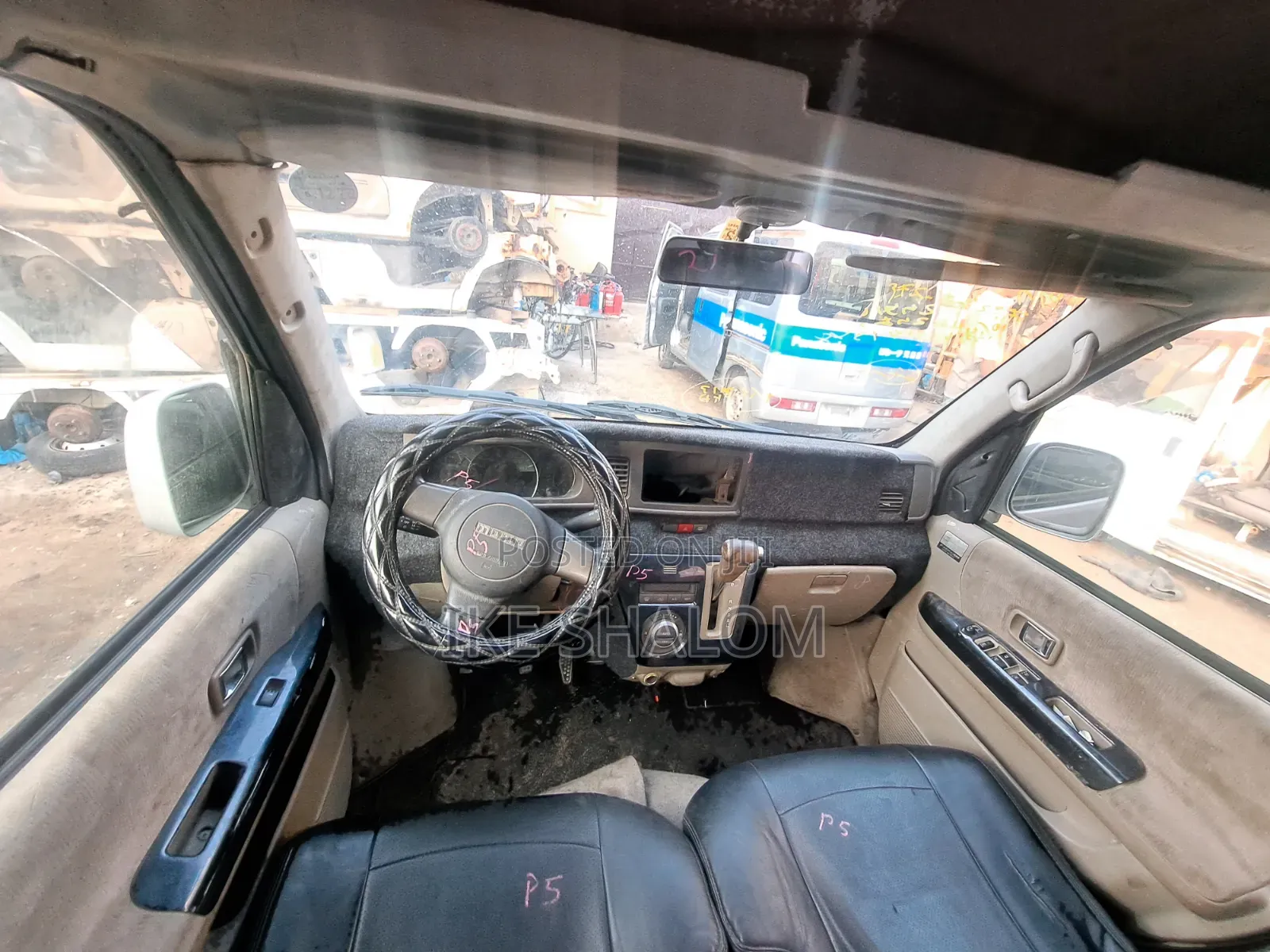 Daihatsu Hijet 2012 Silver