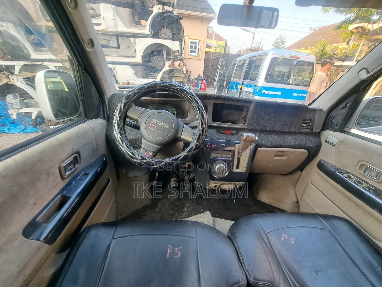 Daihatsu Hijet 2012 Silver