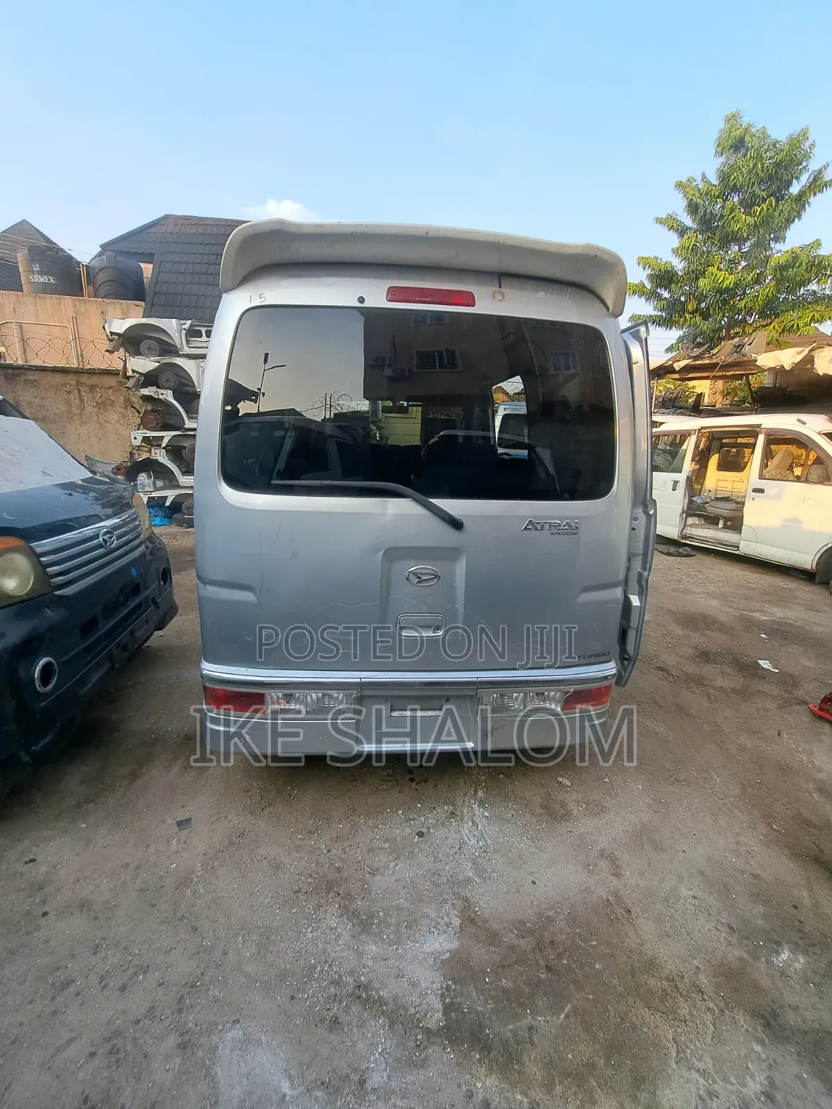 Daihatsu Hijet 2012 Silver