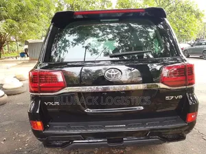Toyota Land Cruiser 5.7 V8 VXR 2020 Black