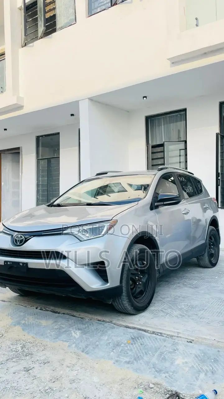 Toyota RAV4 2017 Silver