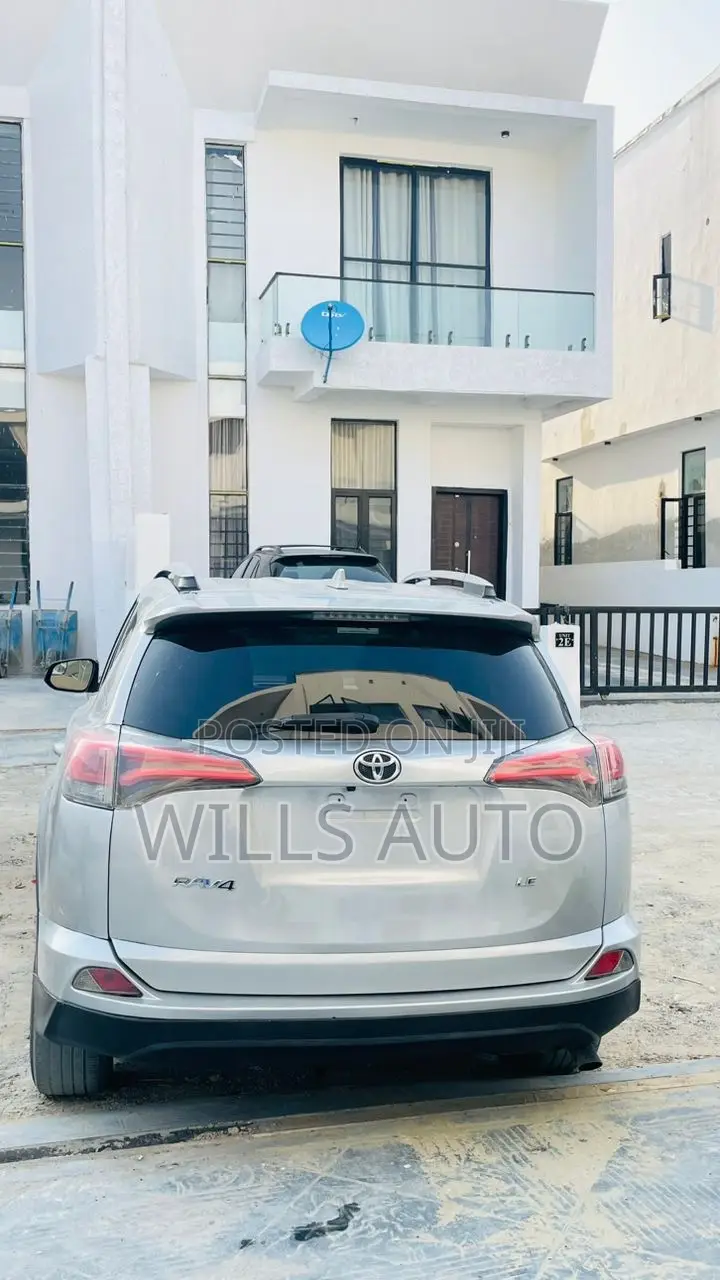Toyota RAV4 2017 Silver