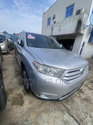 Toyota Highlander 2013 Silver