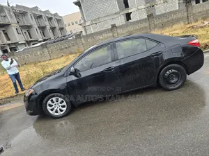 Toyota Corolla 2019 Black