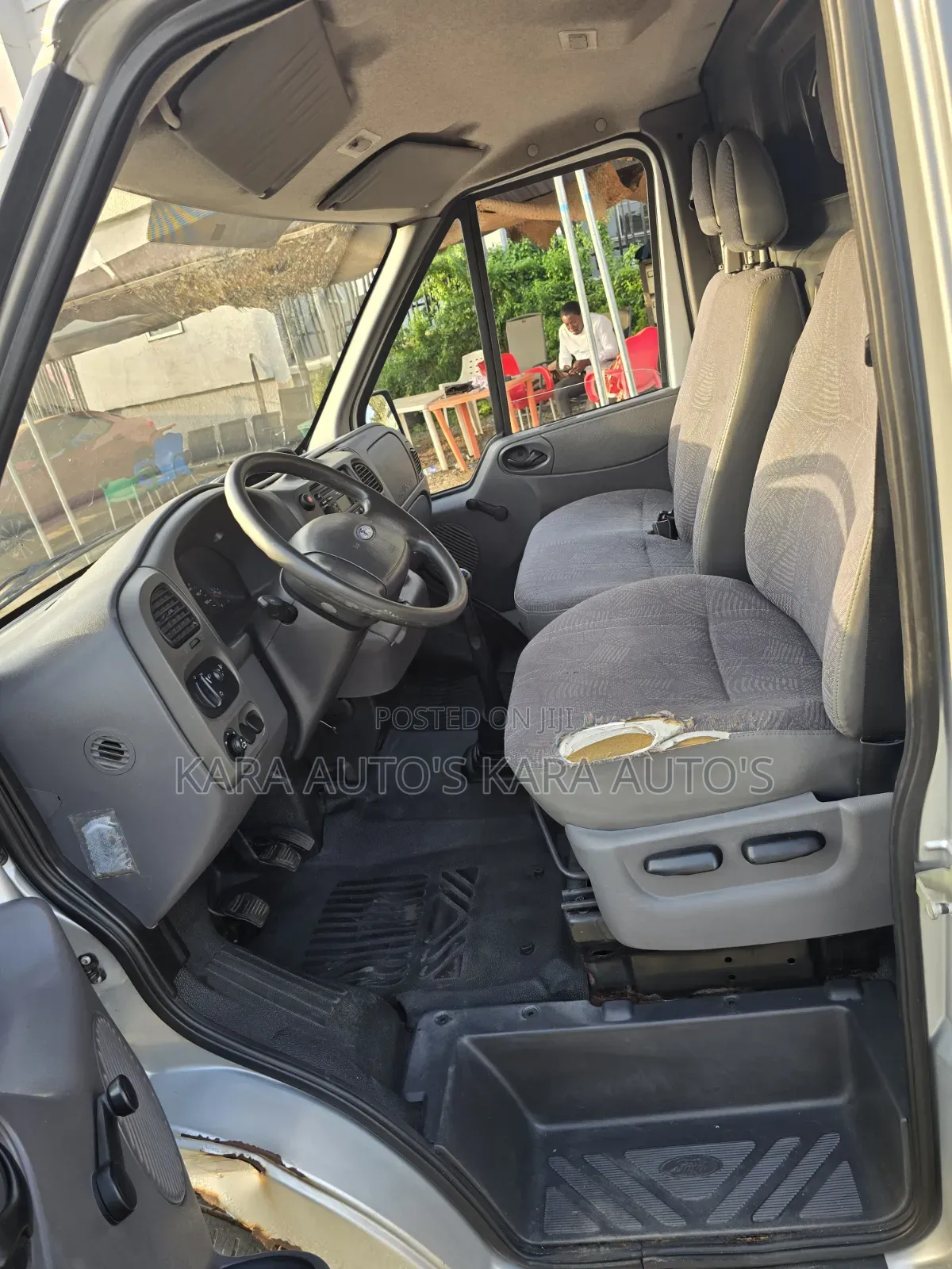 Ford Transit 2010 Silver