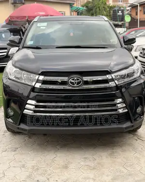 Toyota Highlander XLE 4dr SUV (3.5L 6cyl 6A) 2015 Black