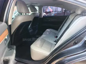 Lexus ES 2013 Gray