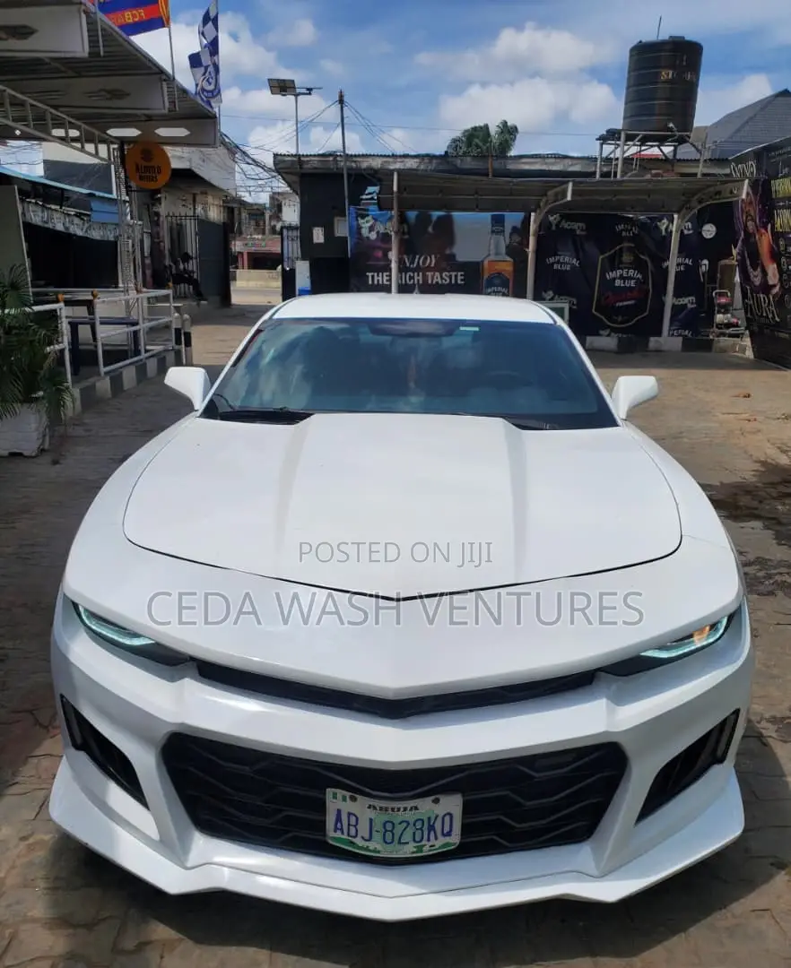 Chevrolet Camaro 2014 White