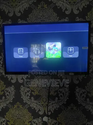 32 Inches Samsung Television