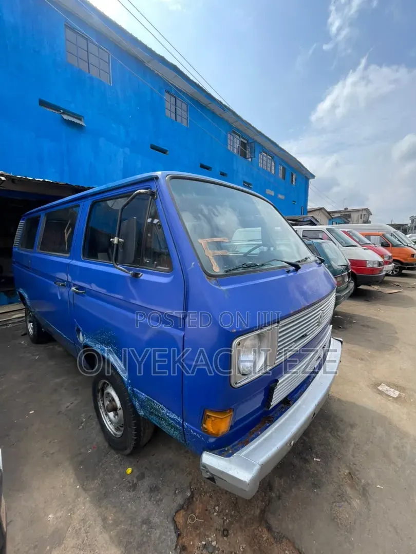 Volkswagen Transporter 2003 Blue