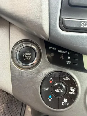 Toyota RAV4 2012 Silver