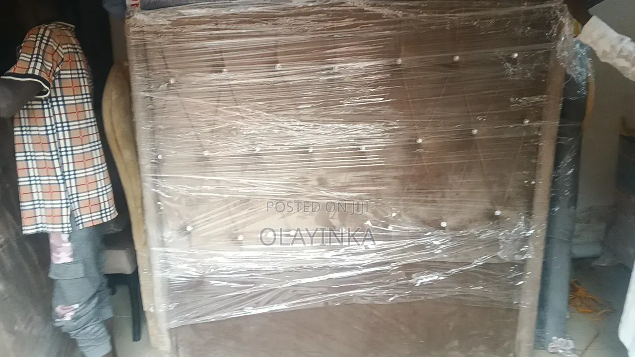 41⁄2 by 6 Bed Frame
