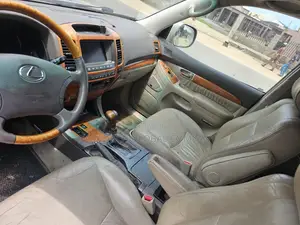 Lexus GX 470 2004 Gold