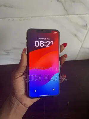 Apple iPhone XS Max 64 GB Gold