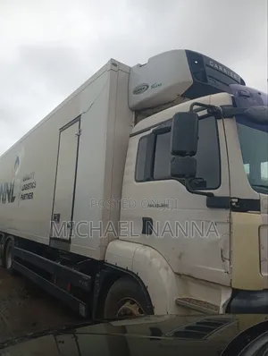 8-Tyre Man Diesel Cooling Truck