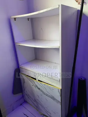 Impulse Open Shelf
