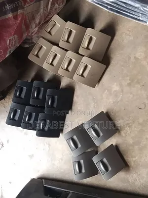 Dashboard Fuse Cover Highlander 2008-2011