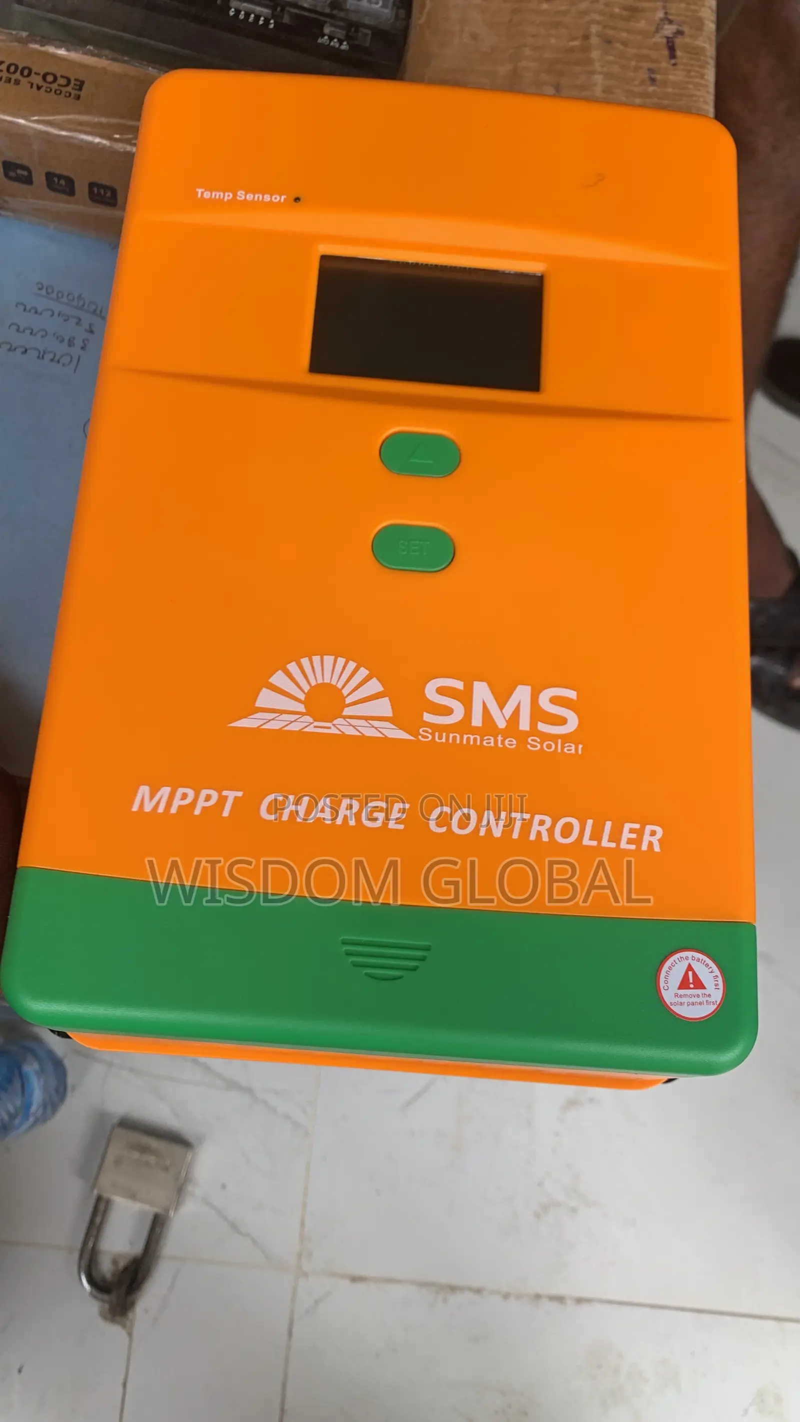 Original MPPT Solar Charge Controller