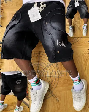 Short Luxury Joggers Jean